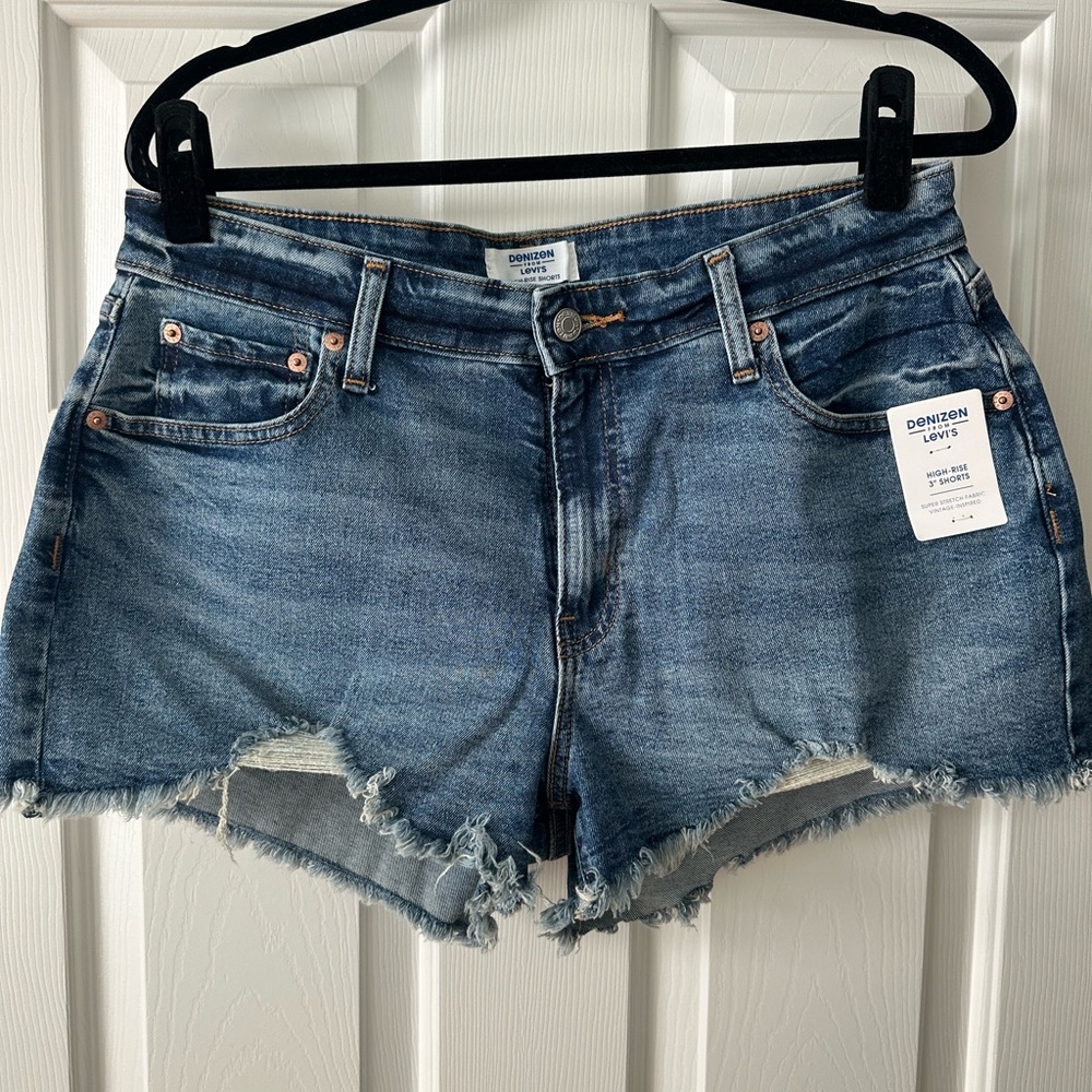 Levi's Blue Jean Shorts Distressed Mid-Thigh